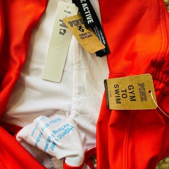 Victoria’s Secret Gym To Swim Shorts - Picture 7 of 10